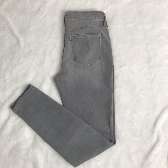 Old Navy Denim - Old Navy, Women’s Rockstar Jeans, size 6